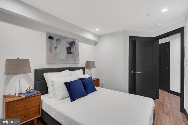 Building Photo - 39 V St NW