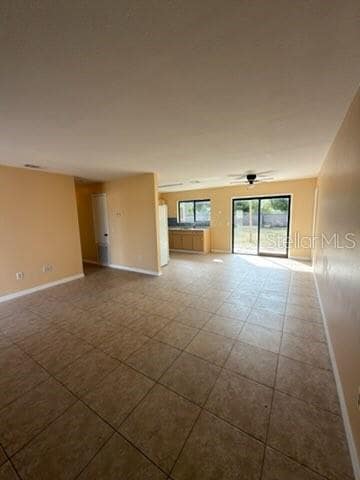 Building Photo - 5957 Mayberry Ave