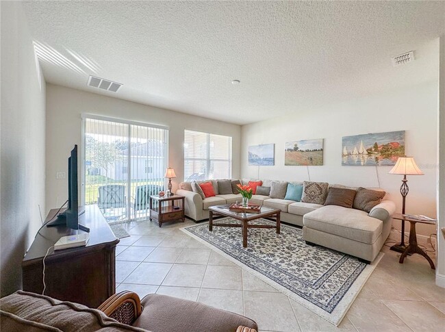 Building Photo - 720 Parkmont Pl