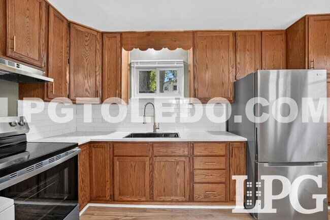 Building Photo - 5129 Wissman Rd