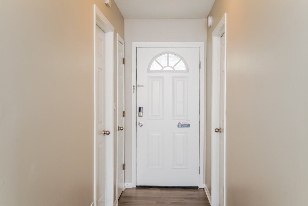 Building Photo - 4613 Lunenburg Dr