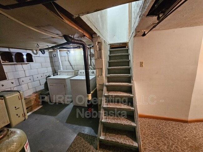 Building Photo - 1809 N 33rd St