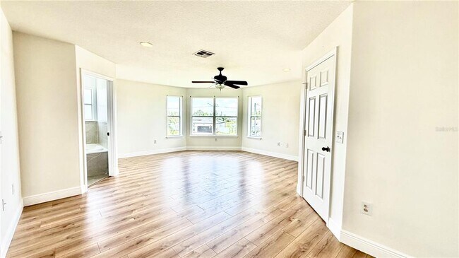 Building Photo - 51 Andora Ct