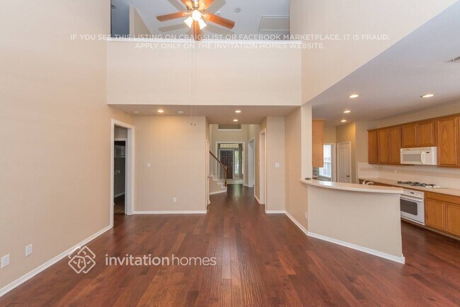 Building Photo - 9200 Farmer Dr