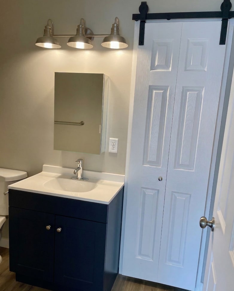 Building Photo - 20 N Main St