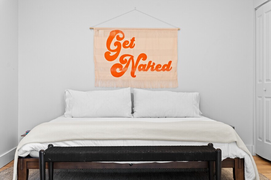 Building Photo - 9417 Winchester Ave