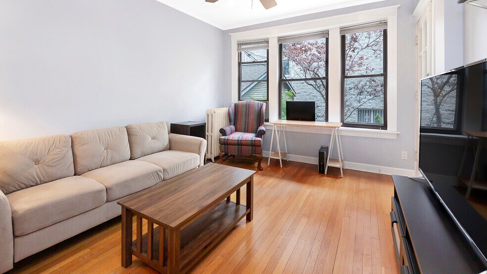 Building Photo - 3117 N Orchard St