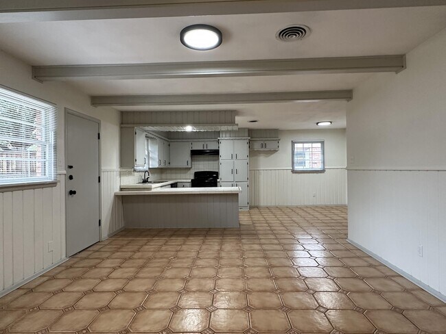 Building Photo - 3607 56th St