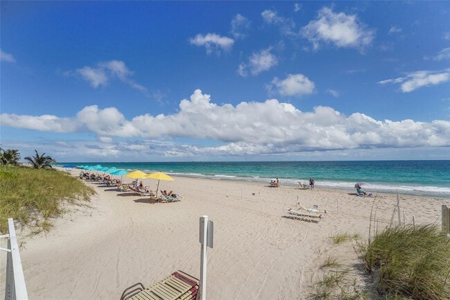 Building Photo - 4100 Galt Ocean Dr