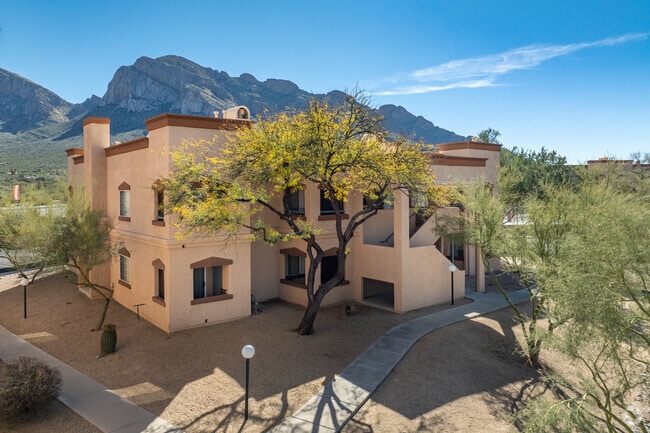 Building Photo - Pusch Ridge Apartments
