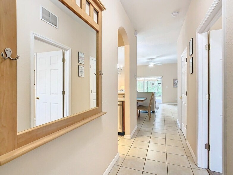 Building Photo - 5722 Delorean Dr