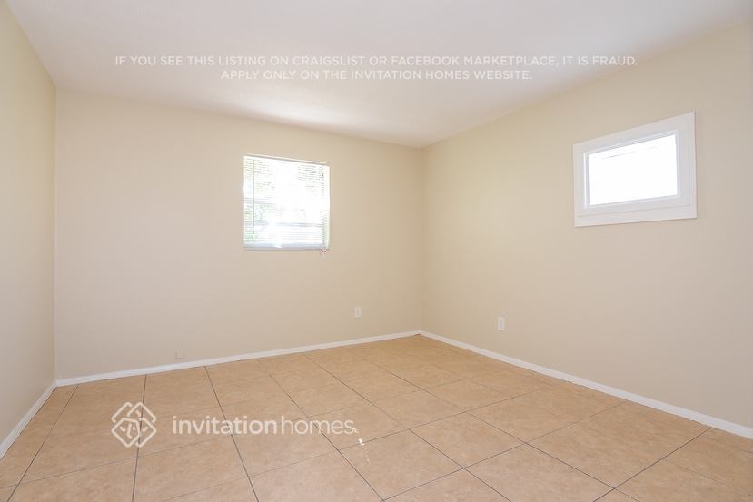 Building Photo - 11740 129th Ave N