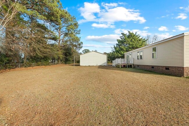 Building Photo - 137 Wendy Hill Ln