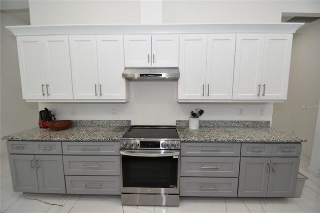 Building Photo - 108 Plainview Dr