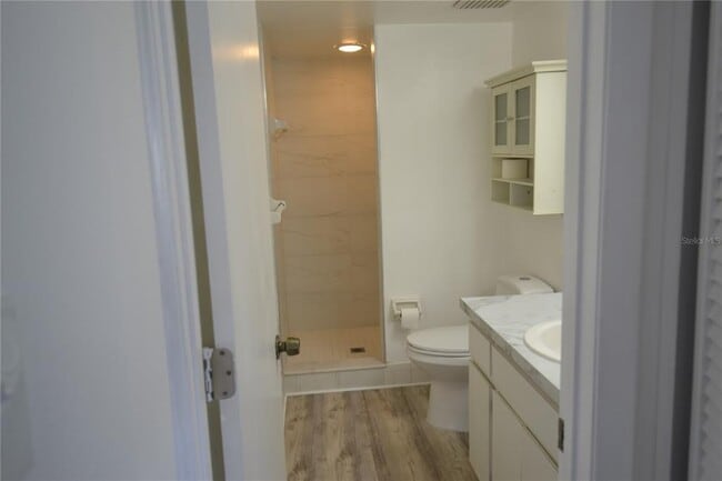 Building Photo - 256 Cypress Ln