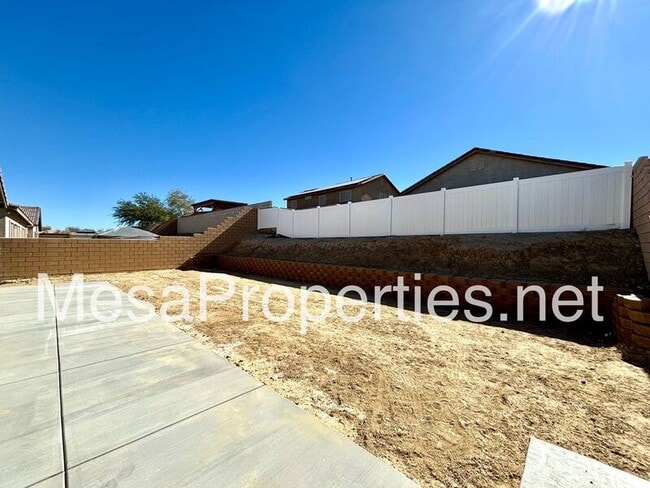 Building Photo - 15387 Patton St