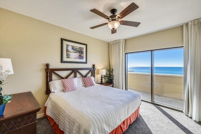 Building Photo - 15100 Front Beach Rd