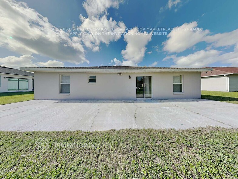Building Photo - 513 Blackbird Ln