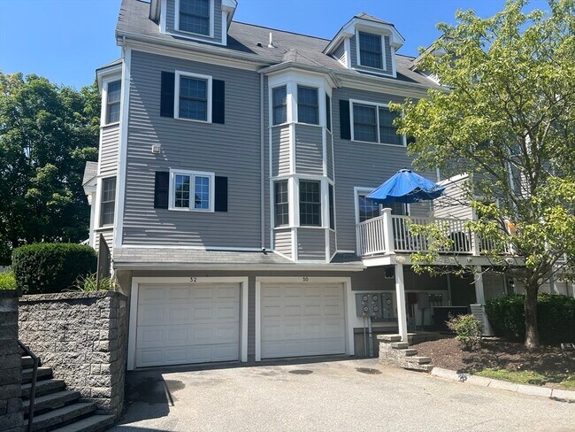Primary Photo - 32 Westwood St