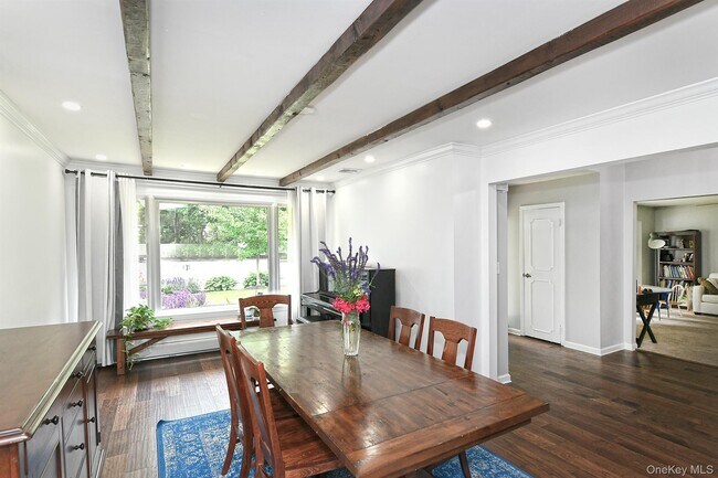 Building Photo - 73 Alton Ave