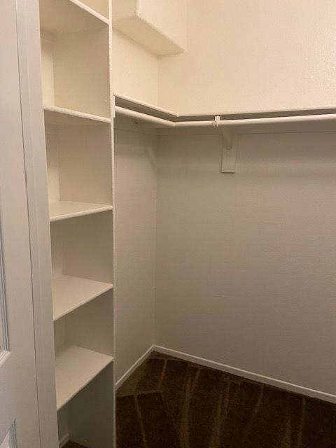 Building Photo - 1011 W 91st St