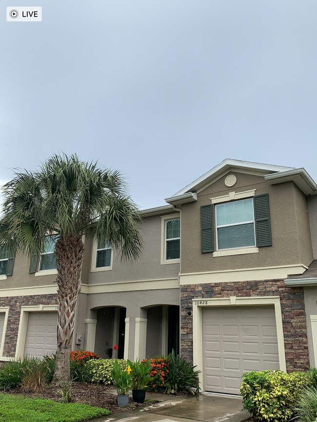 Building Photo - 10428 Red Carpet Ct