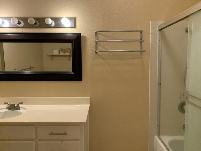 Building Photo - 3725 Terstena Pl