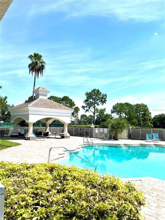Building Photo - 14037 Fairway Island Dr