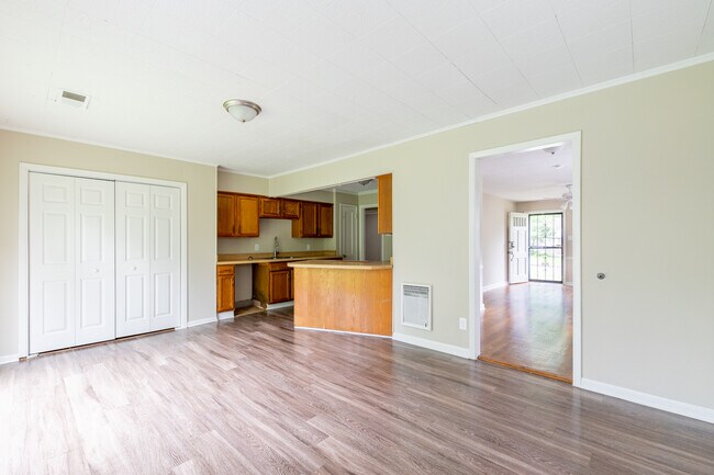 Building Photo - 4107 Owen Rd