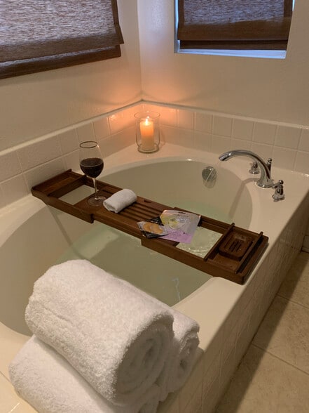 Building Photo - 84136 Olona Ct