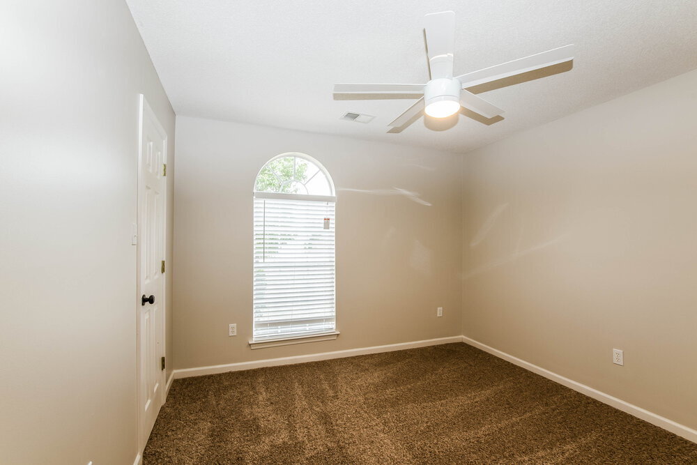Building Photo - 2717 Baird Dr