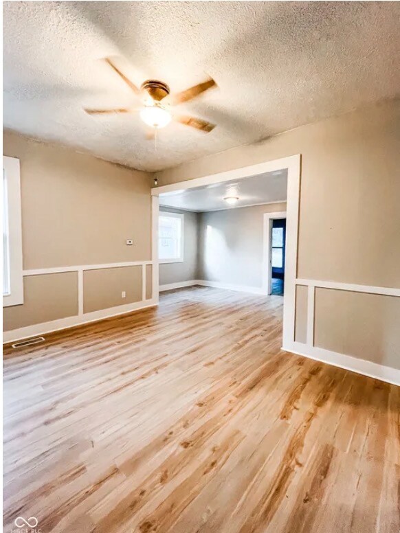 Building Photo - 102 Meridian St