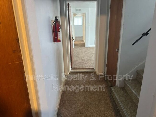 Building Photo - 7613 Whitaker Ave