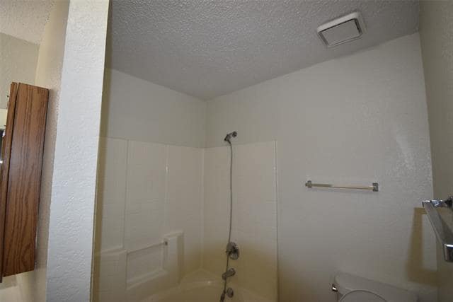 Building Photo - 10220 Maria Dr