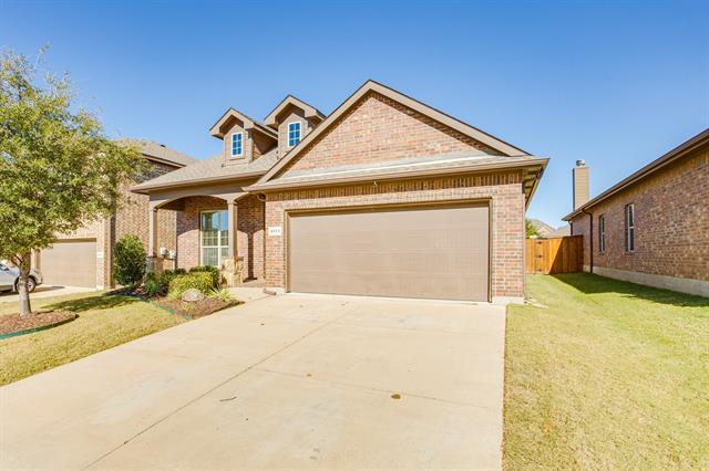Building Photo - 4013 Lazy River Ranch Rd