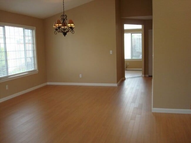 Building Photo - 6777 Alamar Way