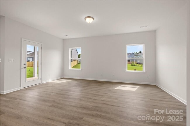Building Photo - 1231 Langston Ln