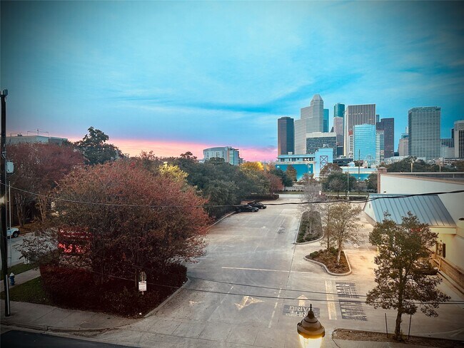 Building Photo - 2727 Brazos St