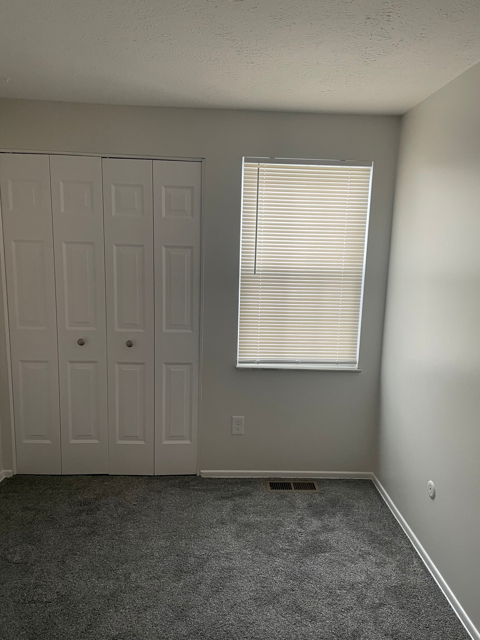 Building Photo - 329 Bellford Ct