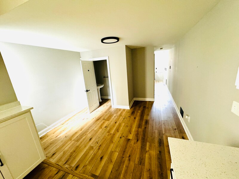 Building Photo - 2231 Orleans St