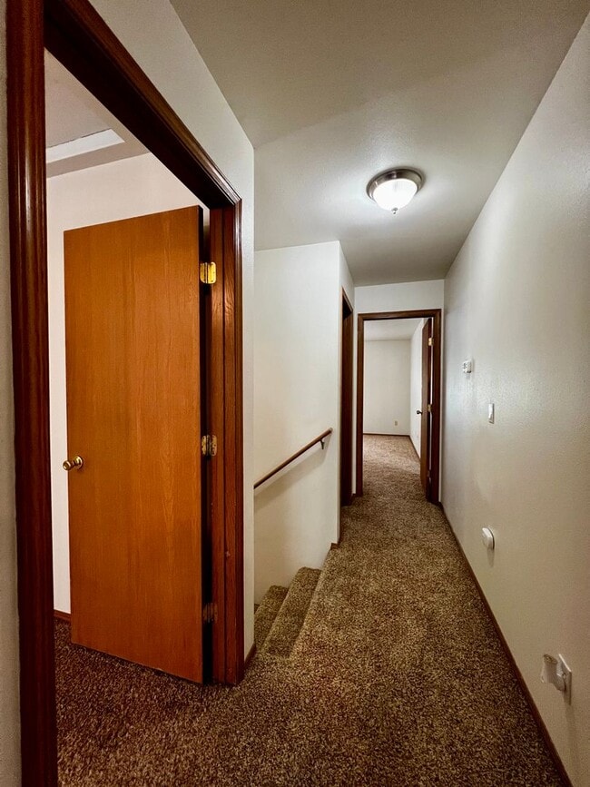 Building Photo - Non-Refundable & Security Deposit Total: $...