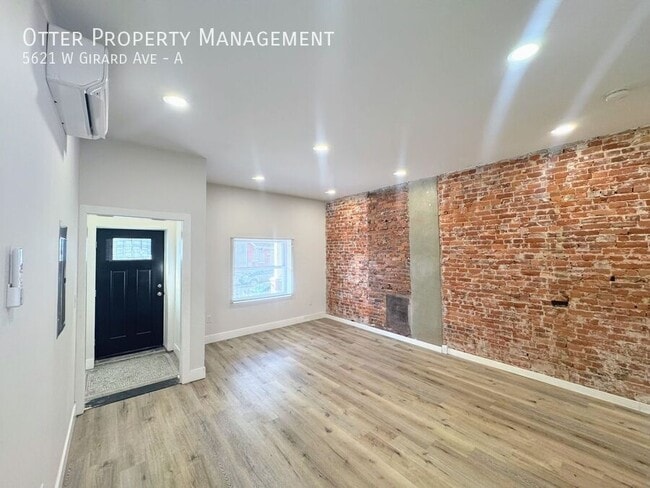 Building Photo - 5621 W Girard Ave