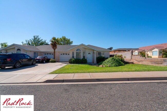 Building Photo - 2620 E 700 N