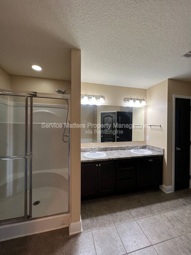 Building Photo - 6175 Chester Dr