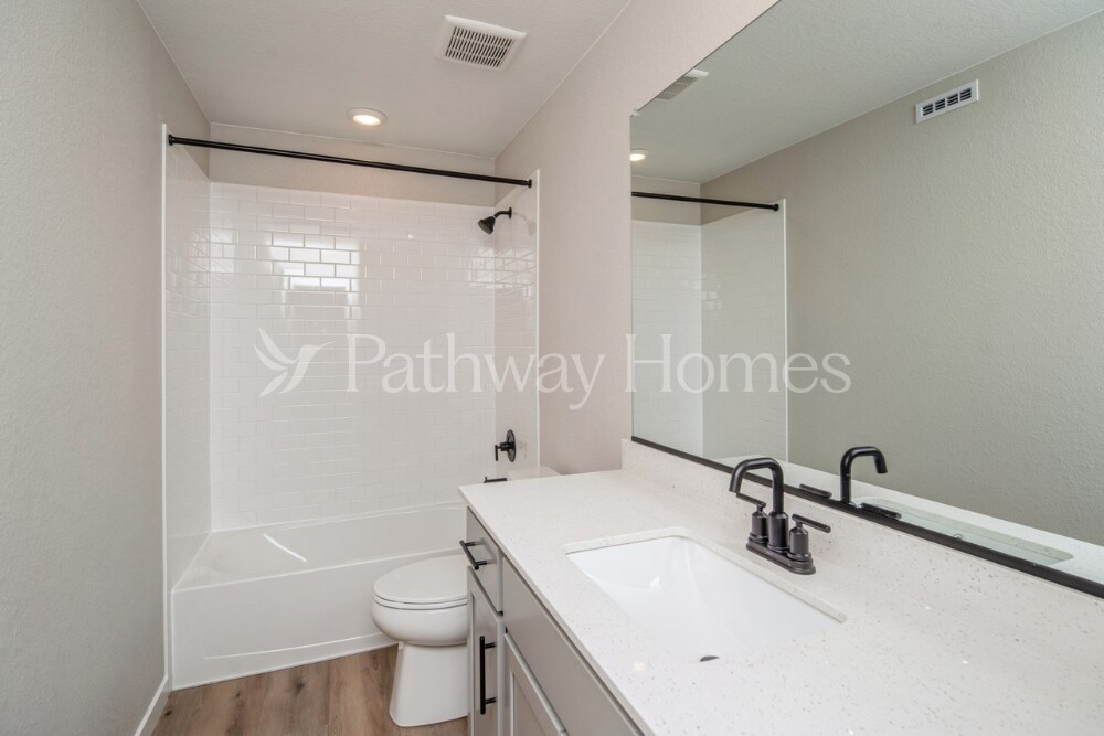 Building Photo - 9446 Yampa Ct