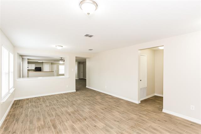 Building Photo - 6160 Balcony Ln