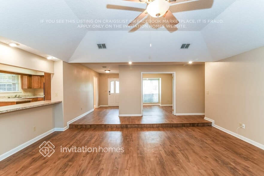 Building Photo - 5140 Harbor Point Cir