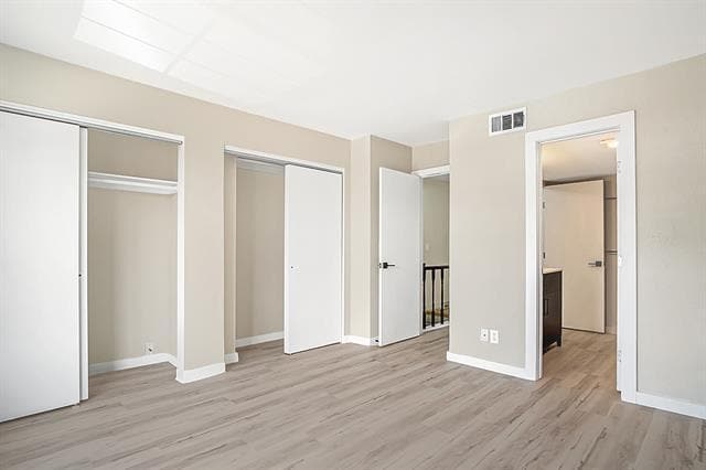 Building Photo - 618 W Collins St