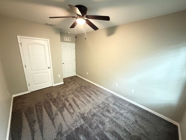Building Photo - Fantastic 4 Bedroom, 2 Bathroom Home in New Smyrna Beach!!
