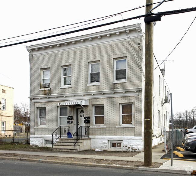 Building Photo - 126-128 Talmadge Ave